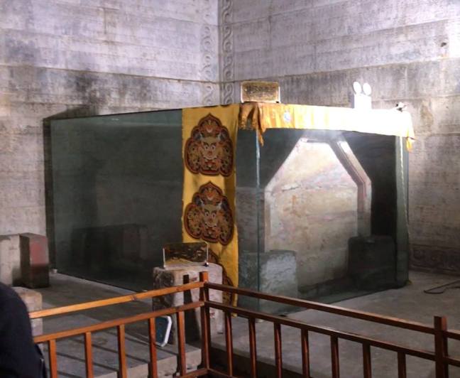 39872859_10157235817365839_493306285622558720_n